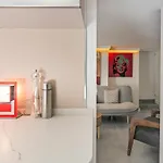 I Apartment